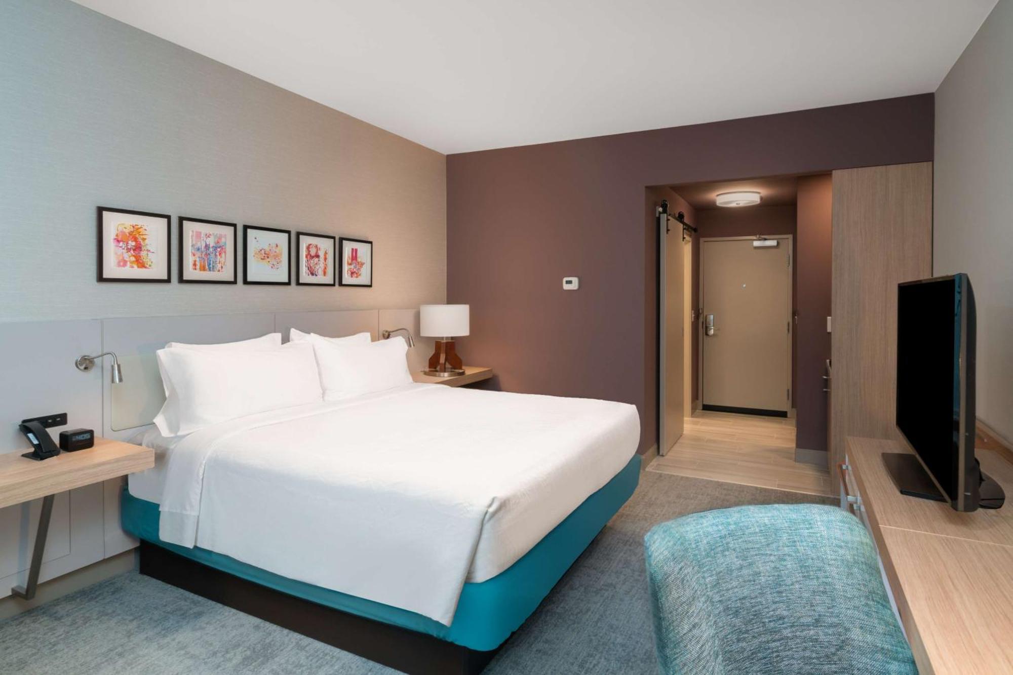 Hilton Garden Inn Brunswick Bagian luar foto