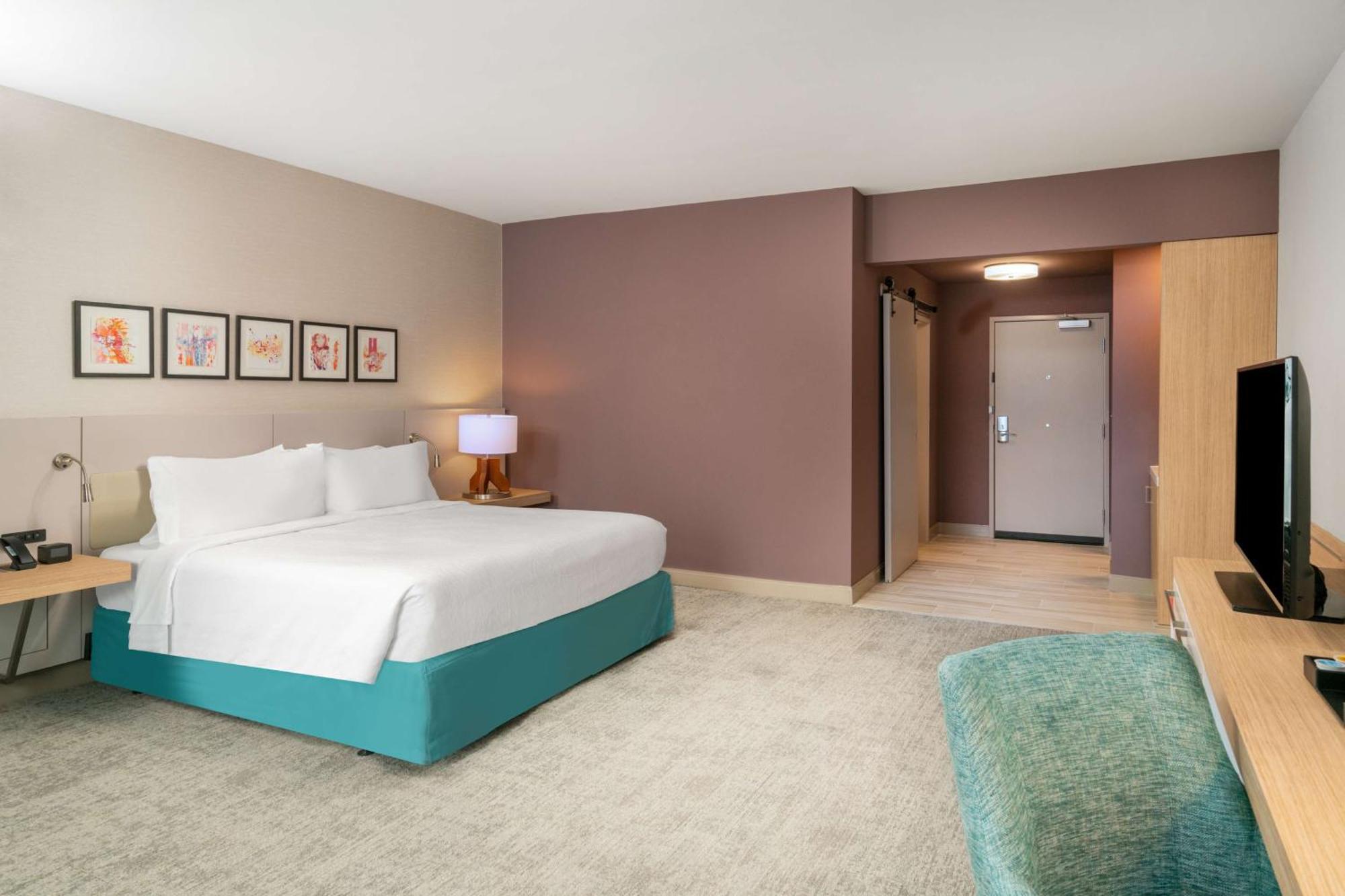 Hilton Garden Inn Brunswick Bagian luar foto