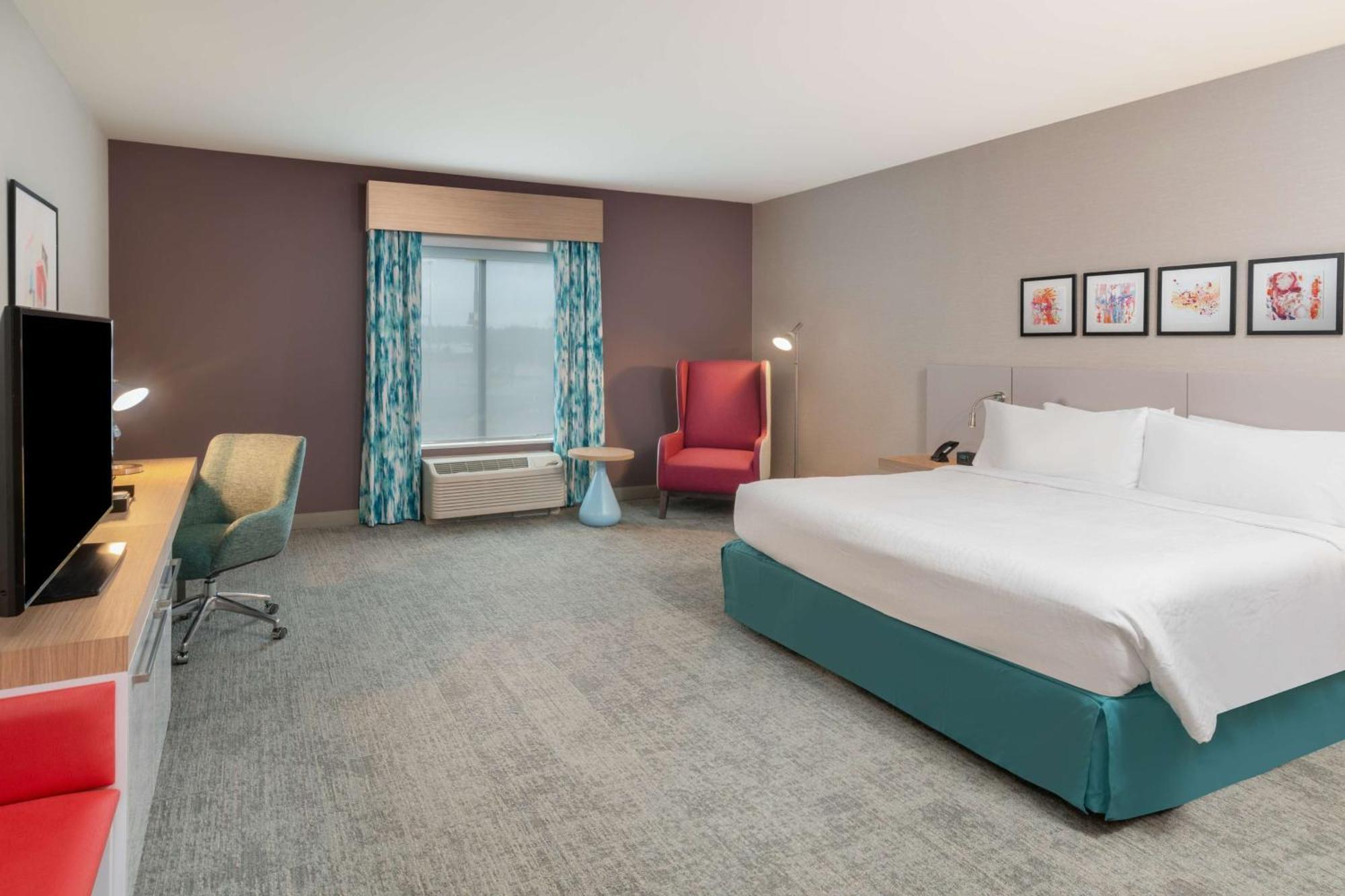 Hilton Garden Inn Brunswick Bagian luar foto