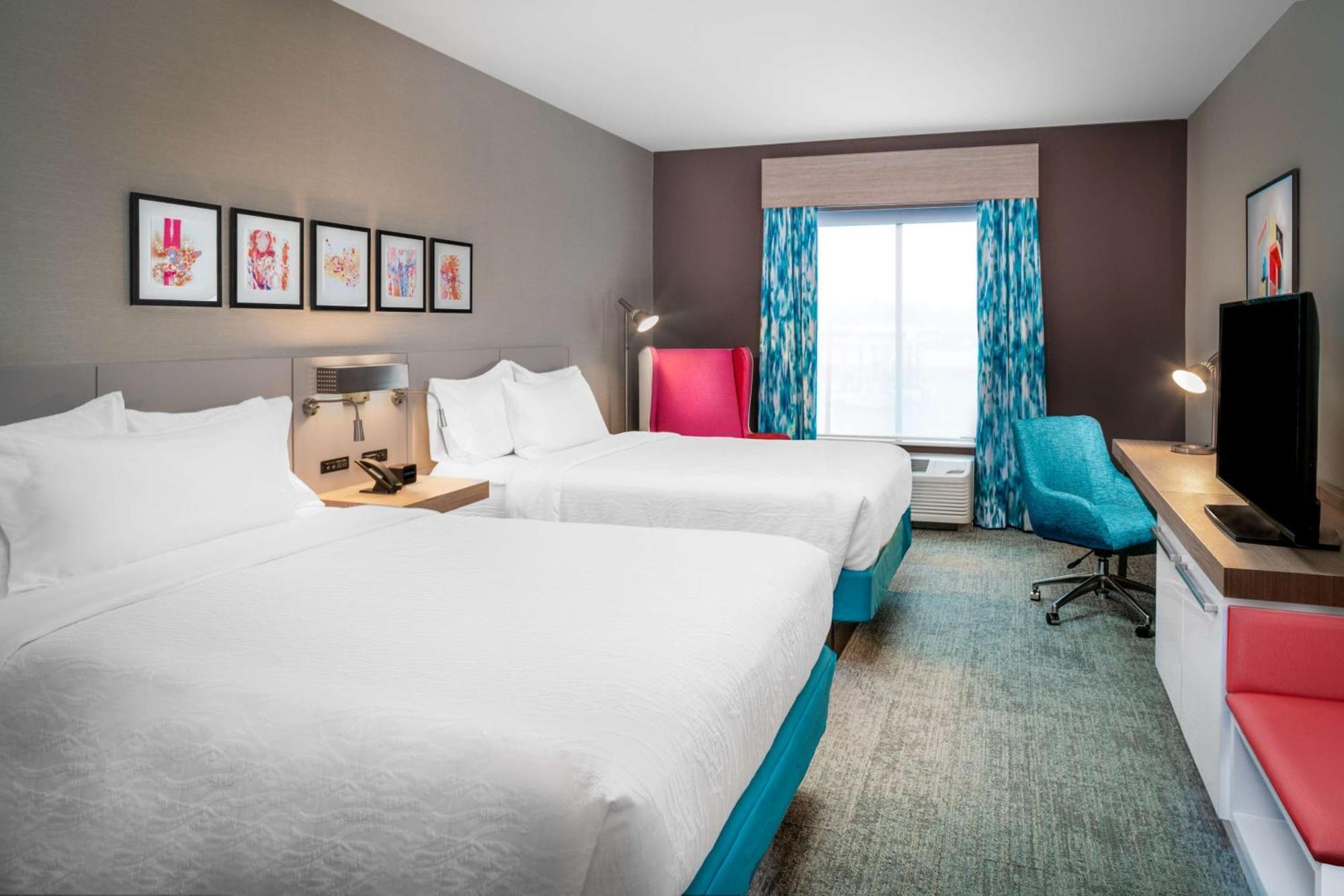 Hilton Garden Inn Brunswick Bagian luar foto